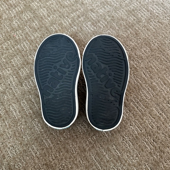 Native Shoes Jefferson C5 - Picture 3 of 6